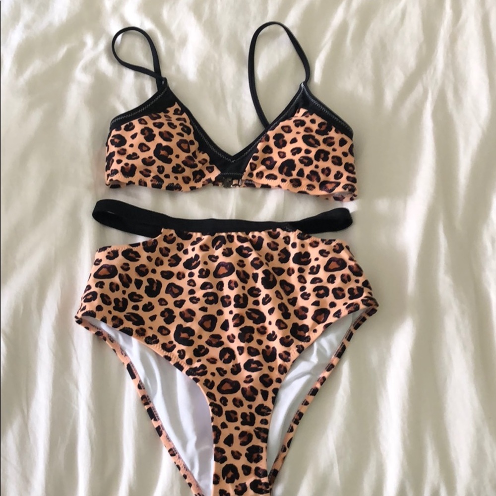 Leopard print high waisted bikini
